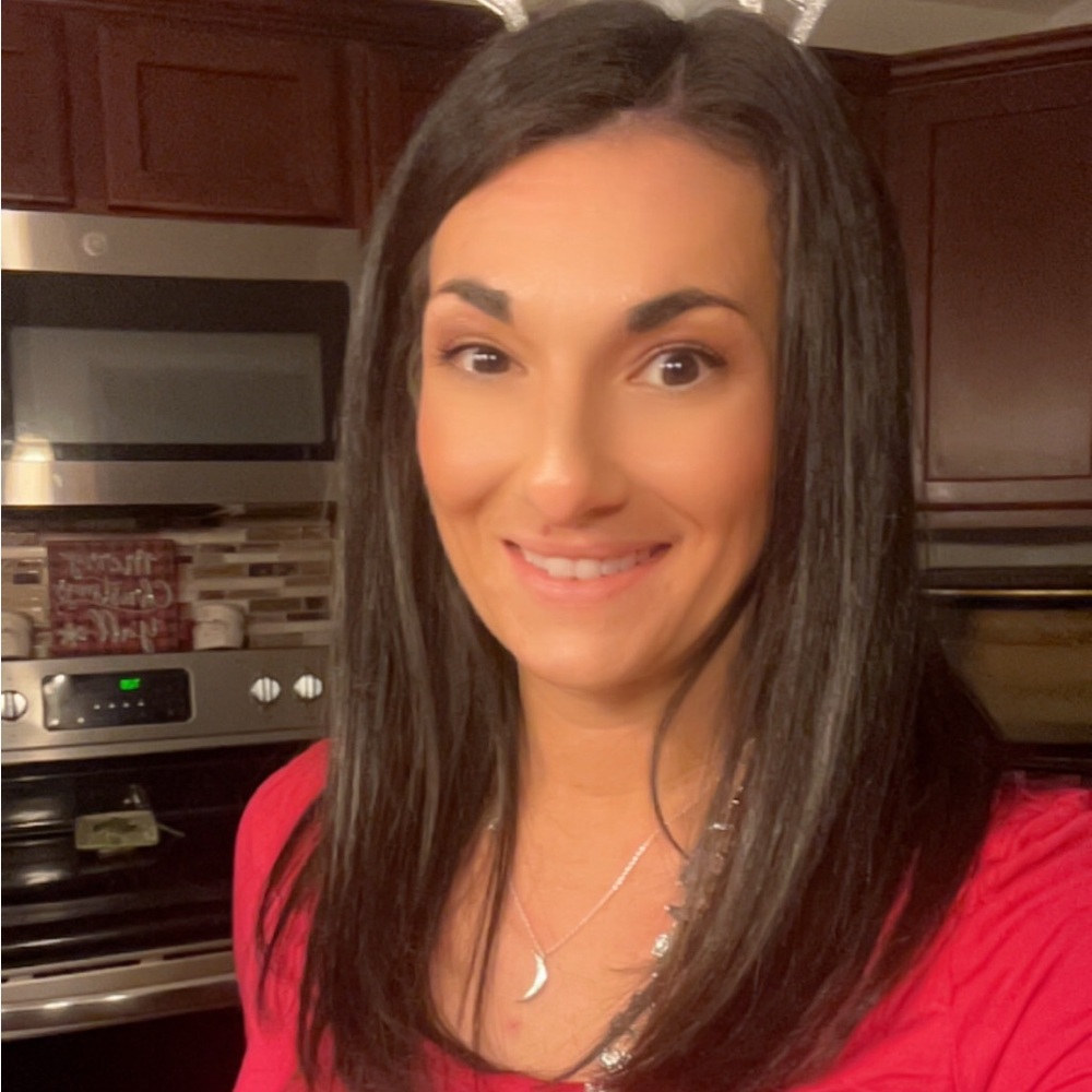 Meet your Posher, Casey